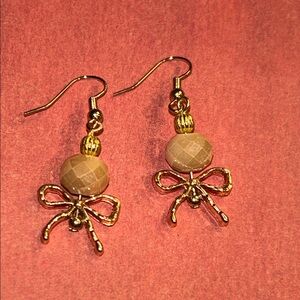 Elegant Gold Bow Dangle Earrings